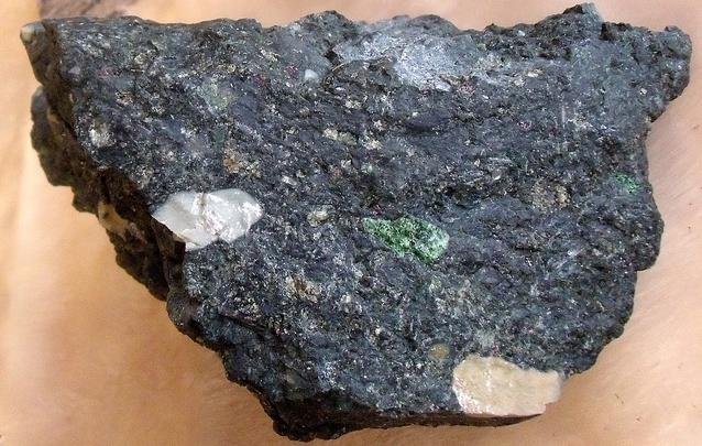 What Does a Diamond Look Like