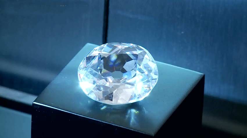 What Does a Diamond Look Like
