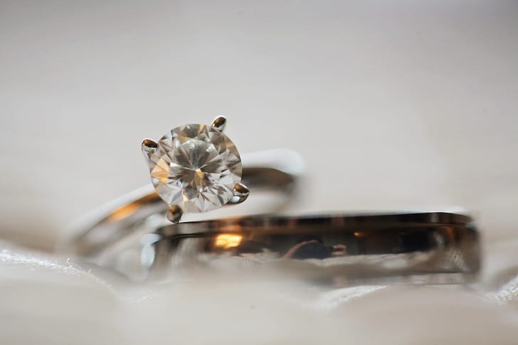 Gemstone engagement rings